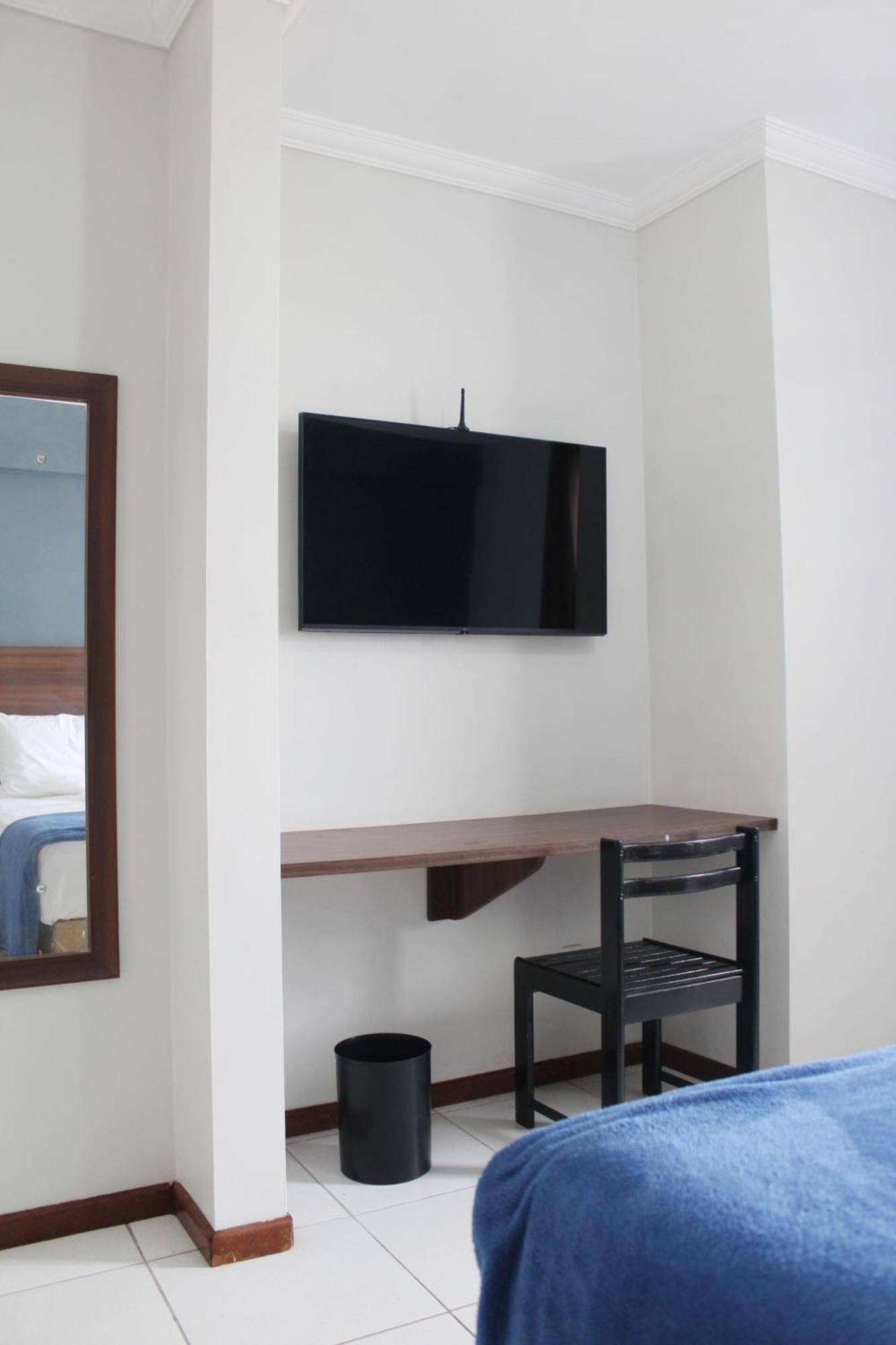 Days Inn By Wyndham อูเบร์ลังเจีย ภายนอก รูปภาพ